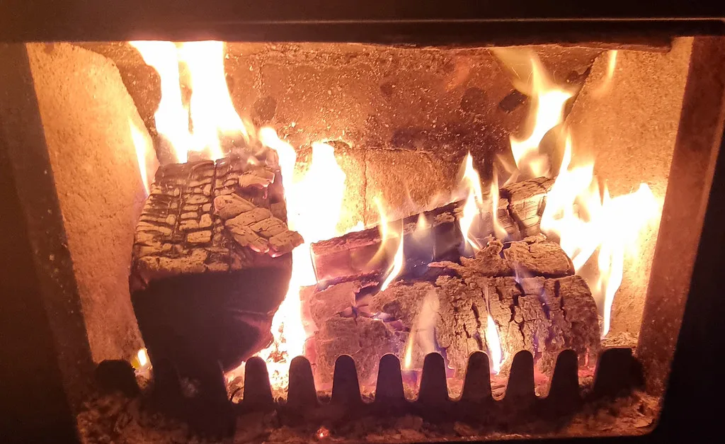Lekto Firelighters Review: 10 Minutes, One Cube a Fire
